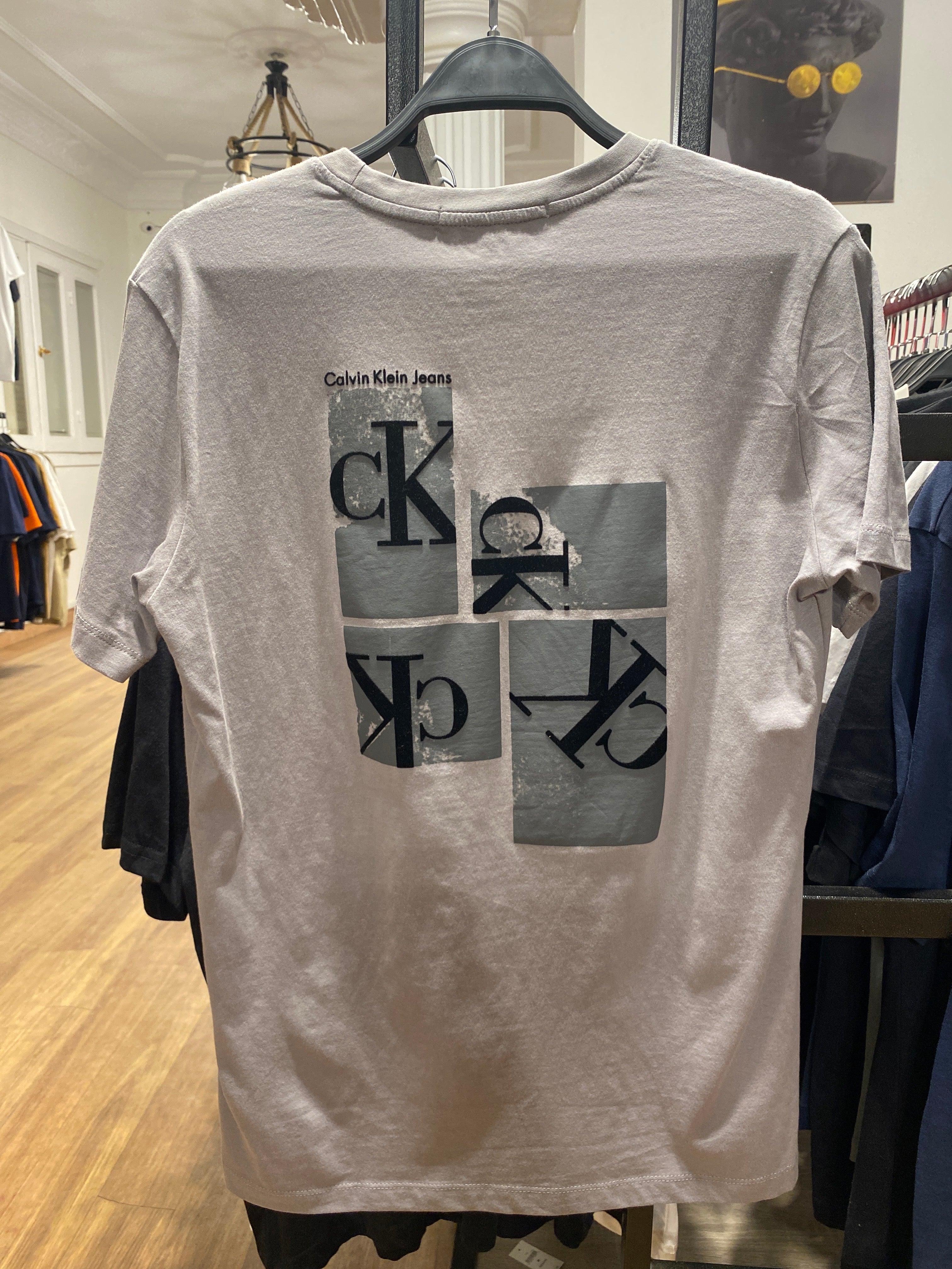 Original Calvin Klein Tshirt