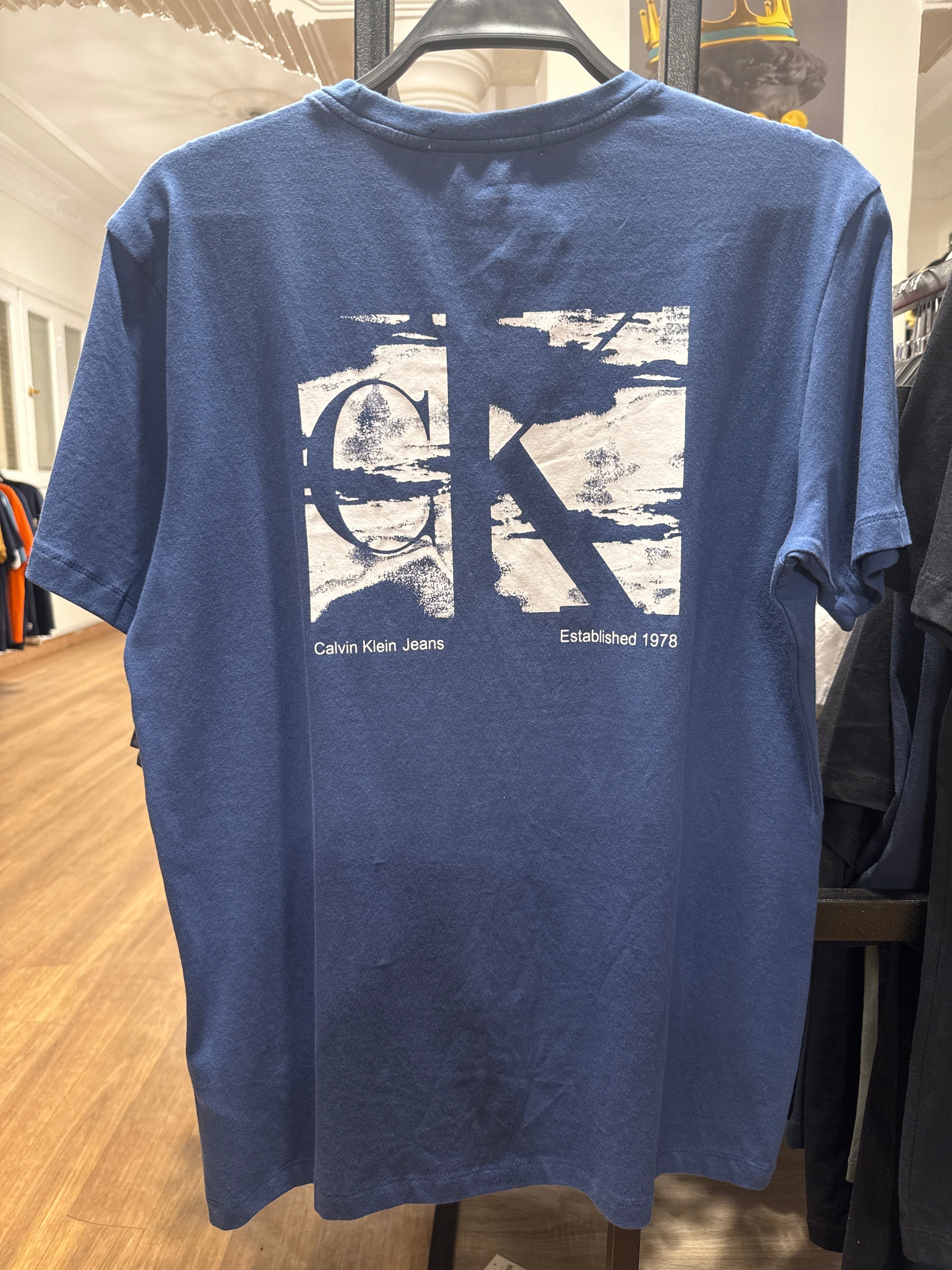 Original Calvin Klein Tshirt